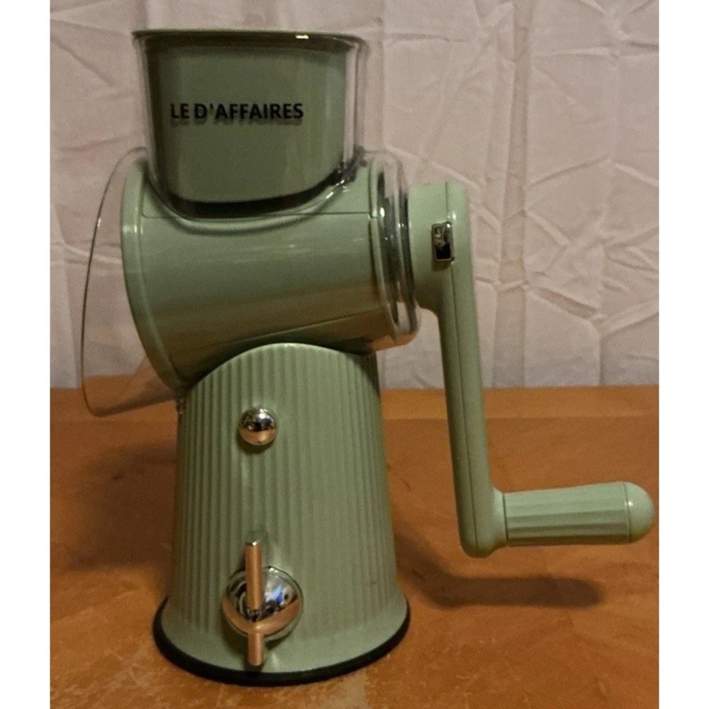 LE D'AFFAIRES Manual Rotary Veggie & Cheese Spiral Grater‎ 7pc Set Green - Picture 2 of 13